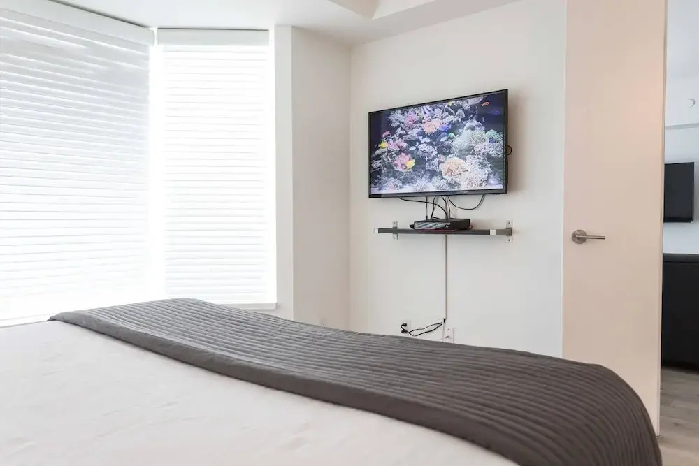 Luxury Stay at the Finest Downtown Neighborhood
