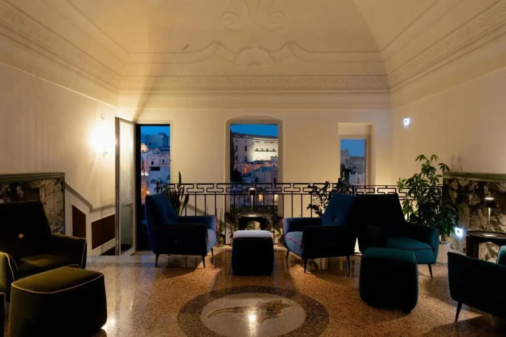 Lo Stemma Luxury Boutique Hotel