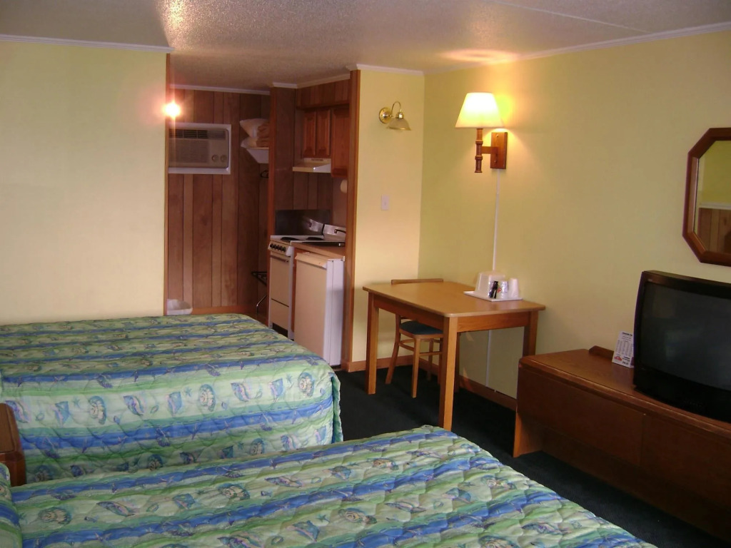 Sea Hawk Motel