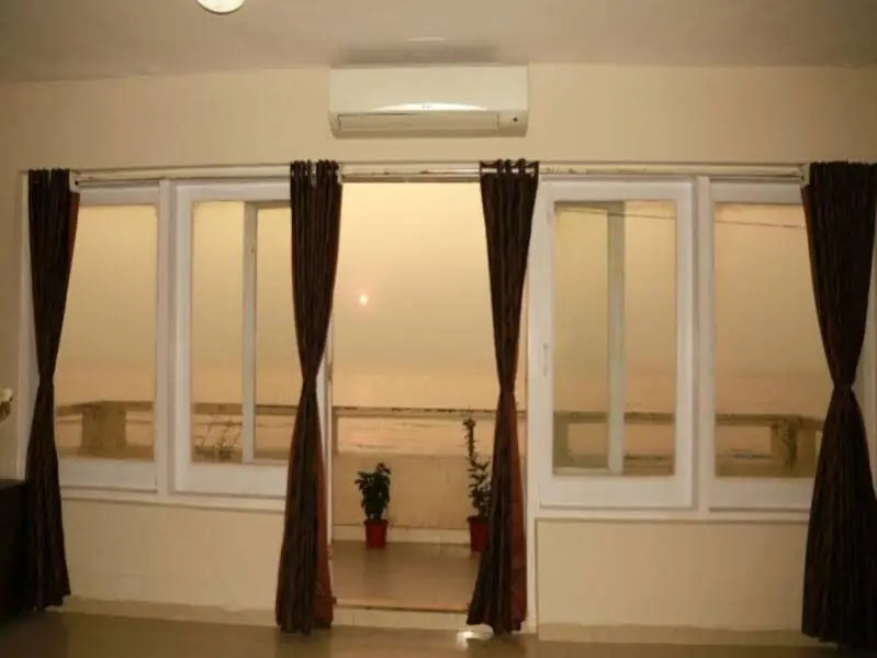 Juhu Apartments