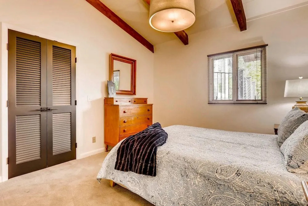 Mountain View Chalet