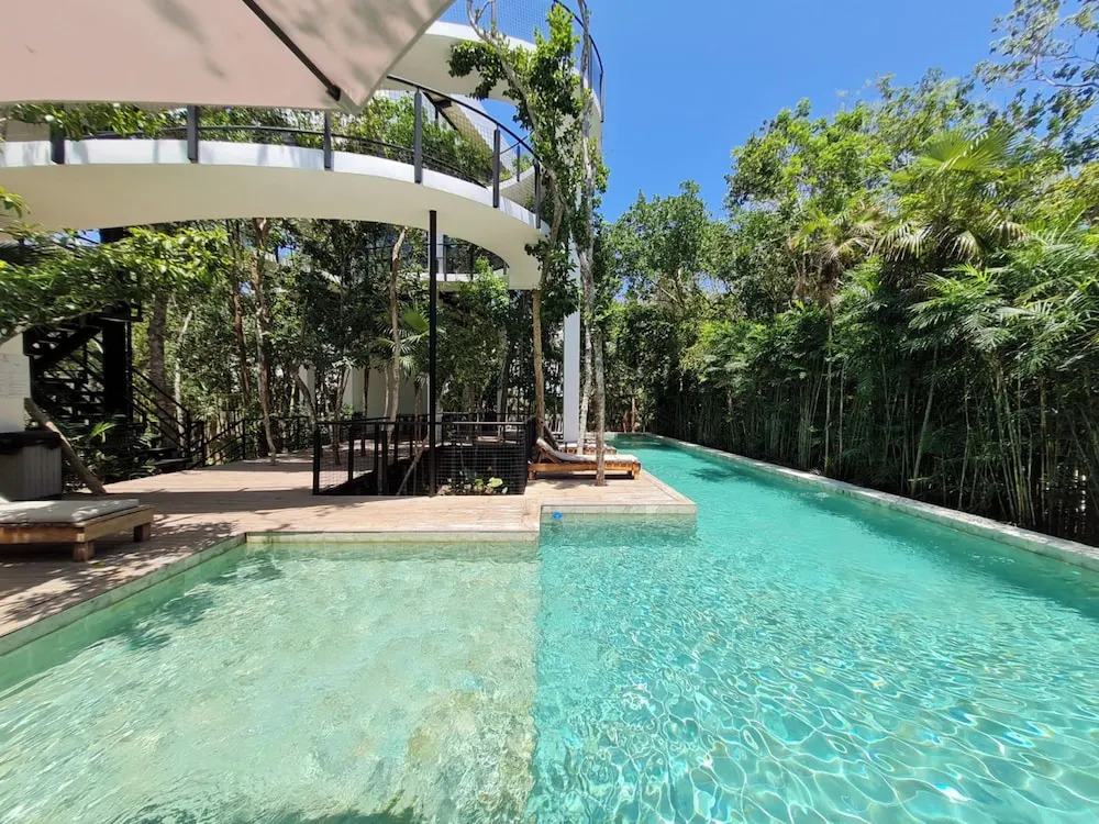 Casa Mexicana Moderna - Piscina Privada