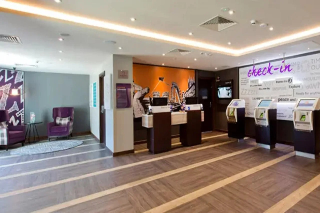 Premier Inn London Hayes Heathrow - Hyde Park