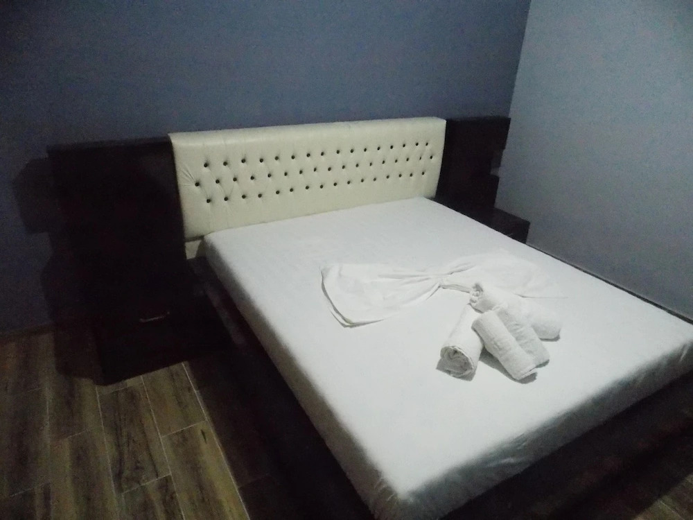 My Luxury Apartments 3