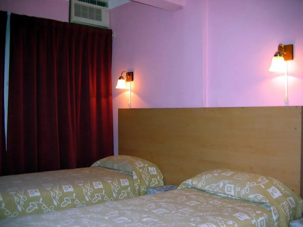 La Cascada Townhouse Hotel