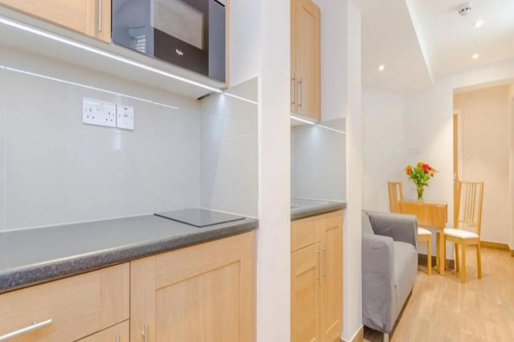 Cleveland Residences Kensington