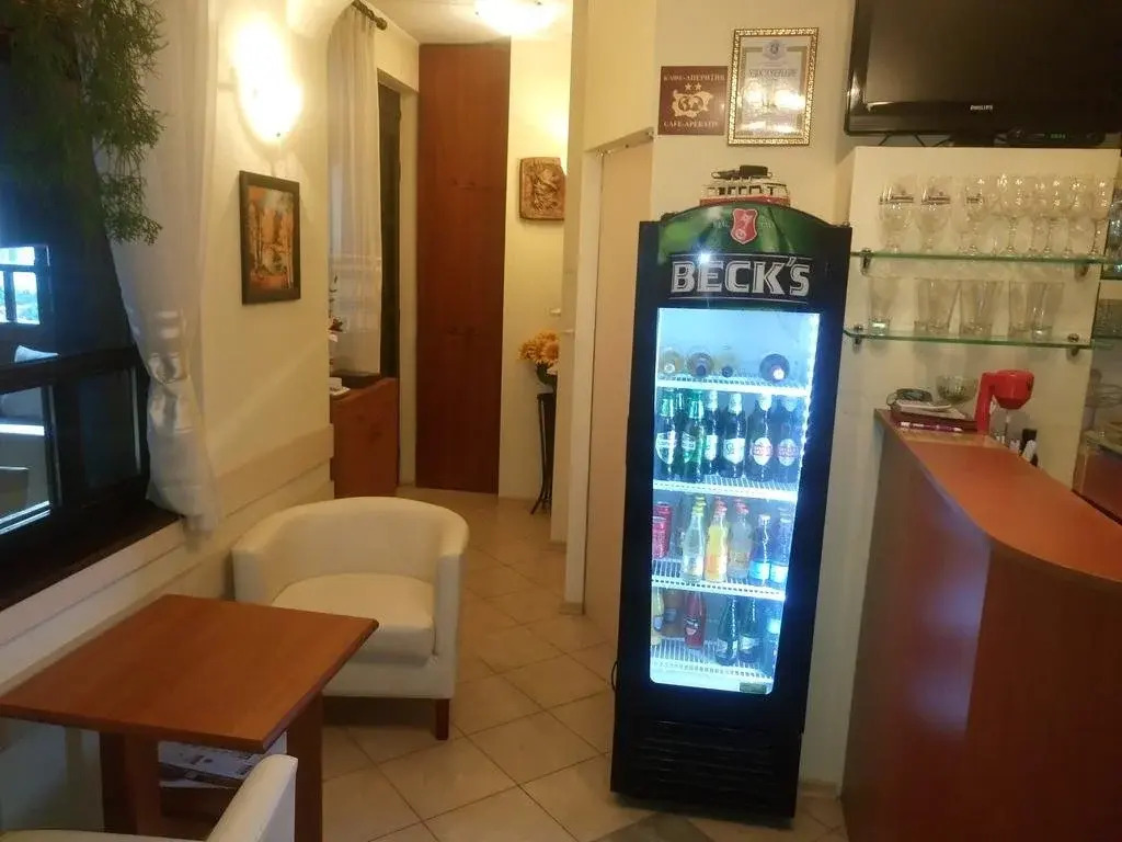 Petkov Family Hotel - Self check-in