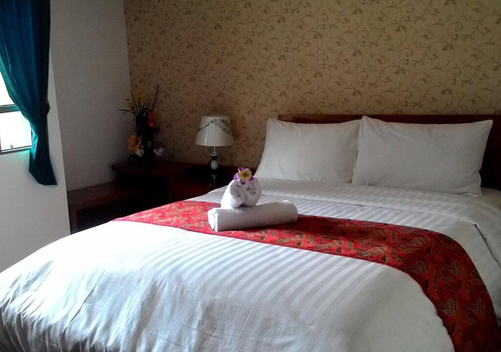 Amellia Pasteur Hotel