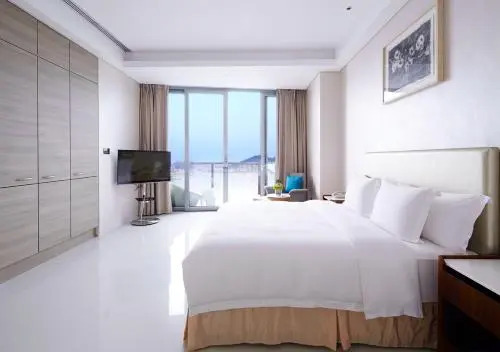 Sanya Phoenix Island Dawn of Ocean Holiday Hotel