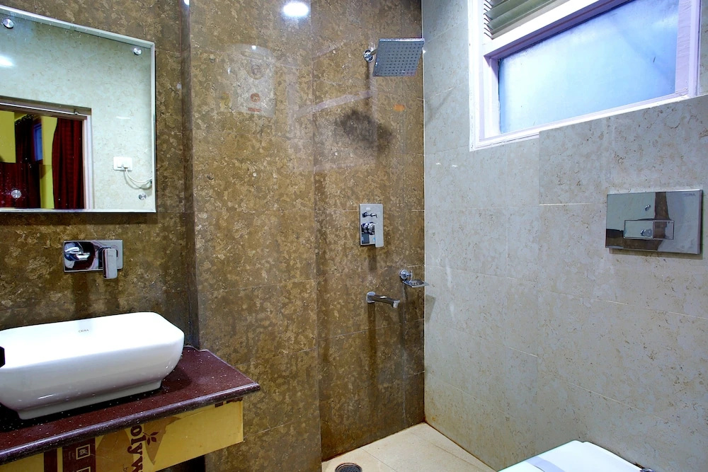 Raghunath Hotel Jammu
