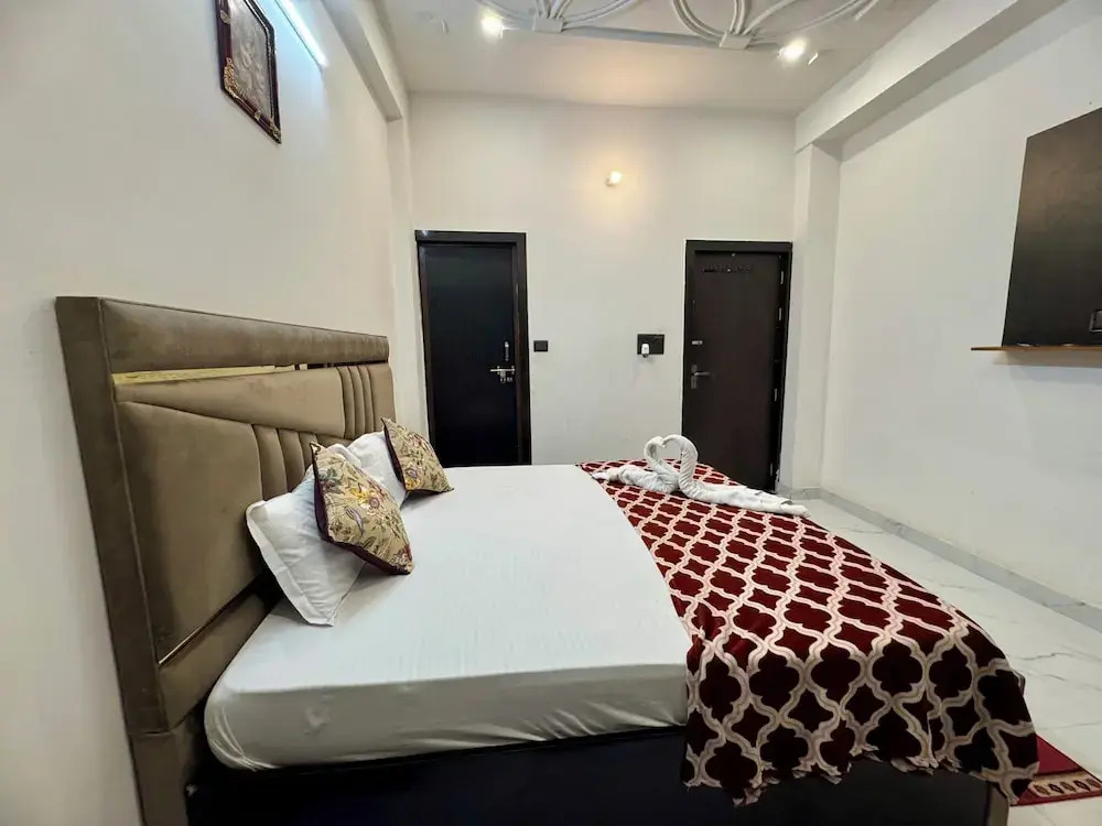 Hotel Bhavna Bhawan 800 m from Prem Mandir