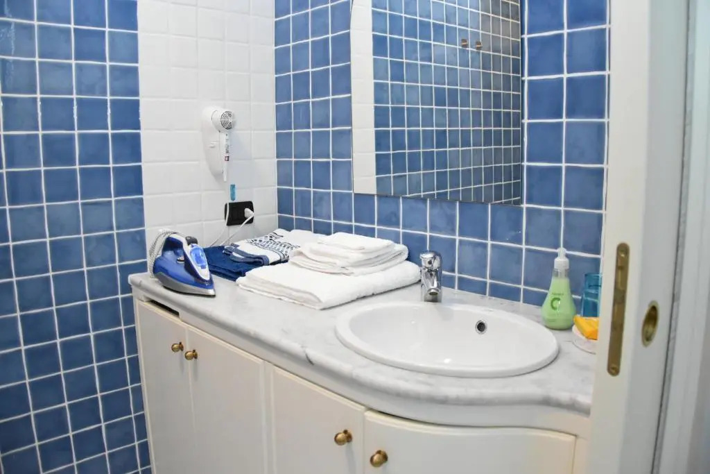 Beach-front boutique apartment Lido 113