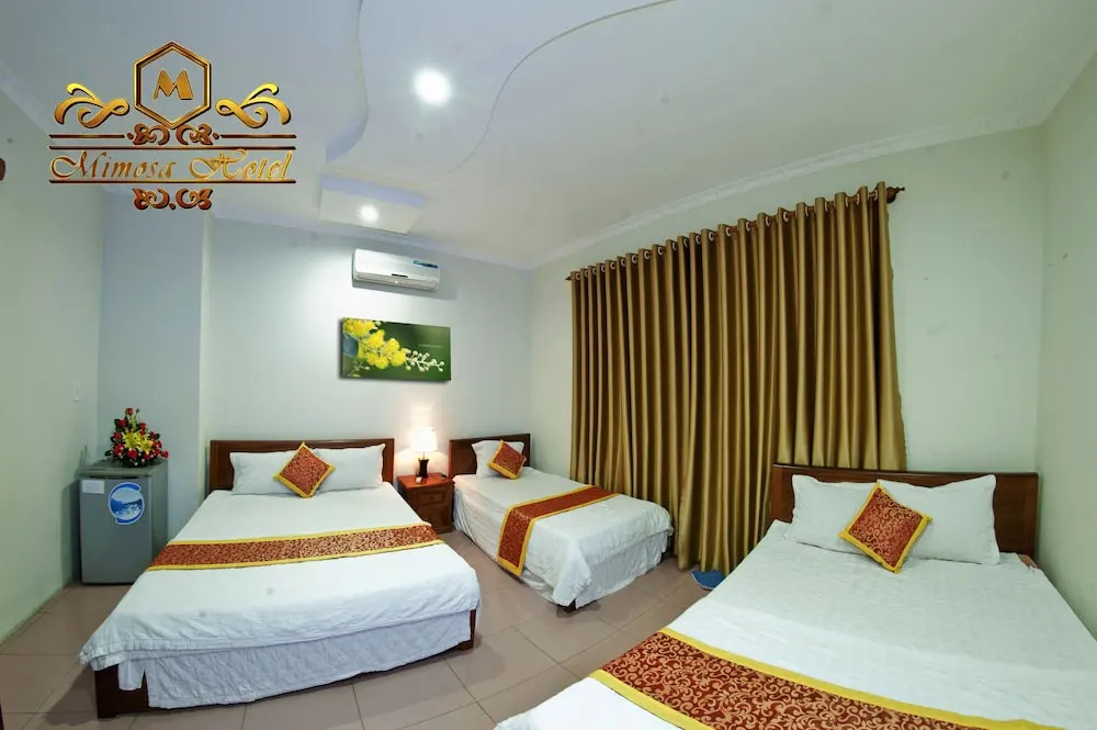 Mimosa Hotel