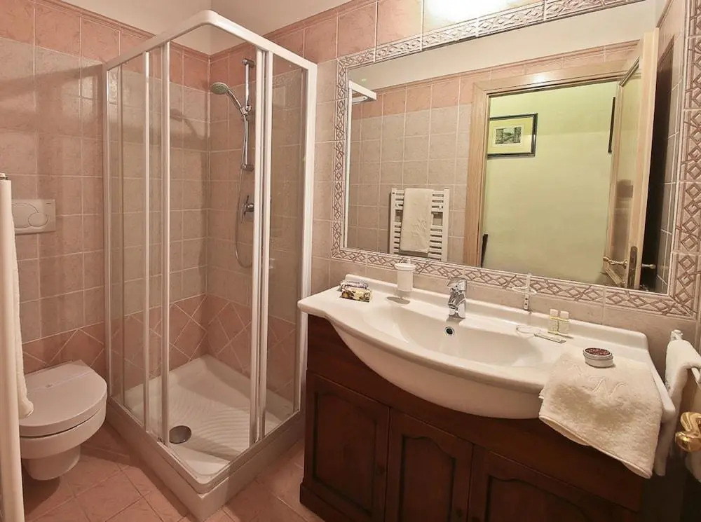 Aparthotel Leone