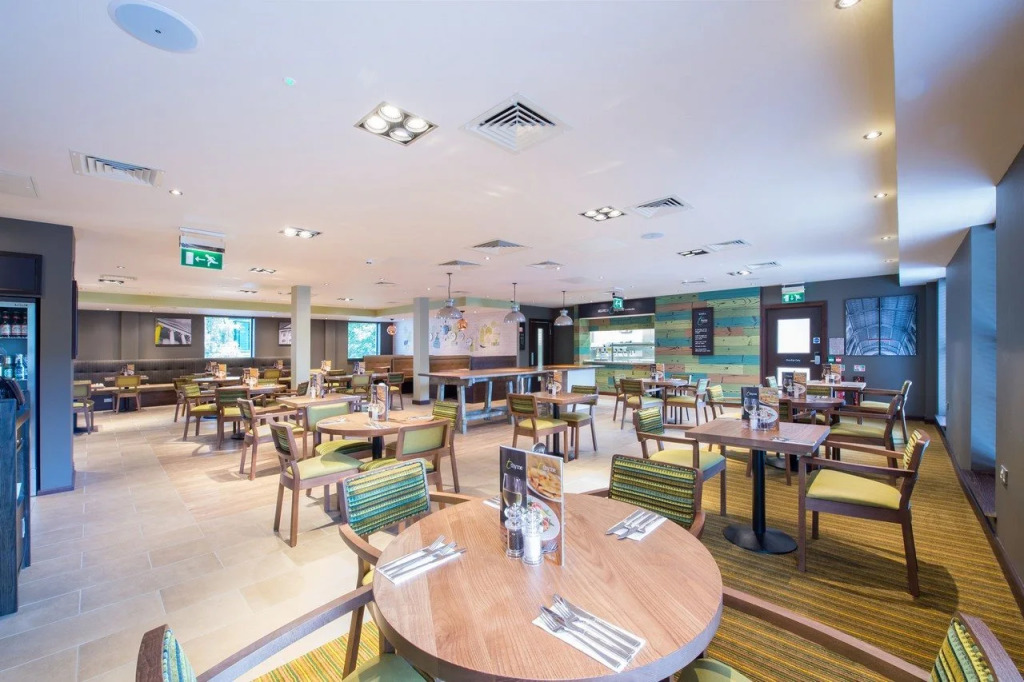 Premier Inn Chelmsford City Centre Hotel