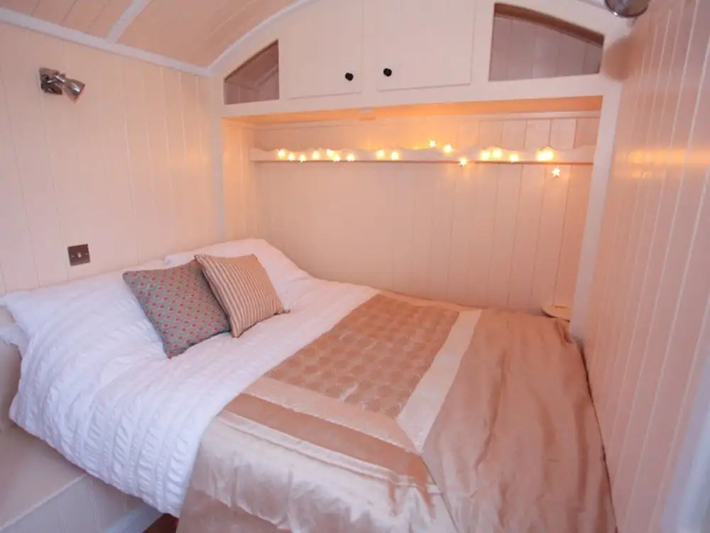 Abbey Farm Glamping & Cottage