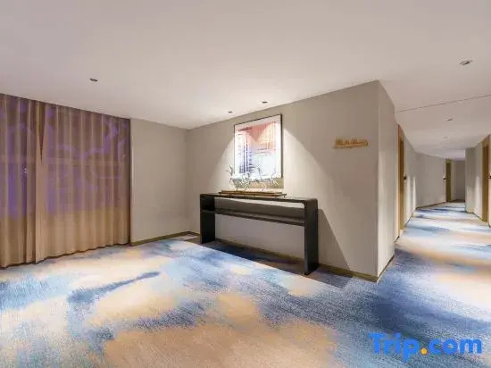 Urumqi Zhenyuan International Hotel (Urumqi Tianshan International Airport Expressway Branch)