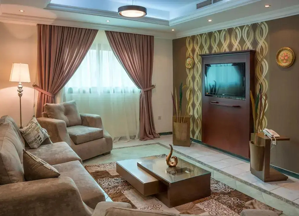 Safari Hotel Suites