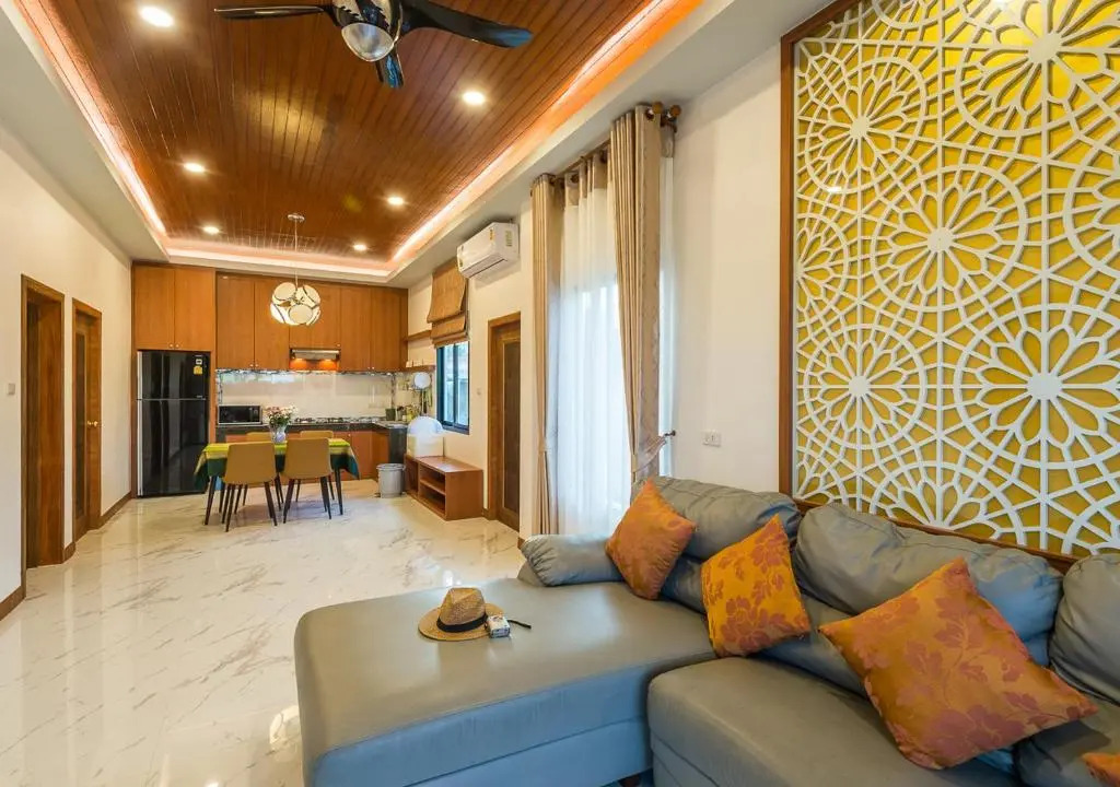 Pinthong Aonang Villa