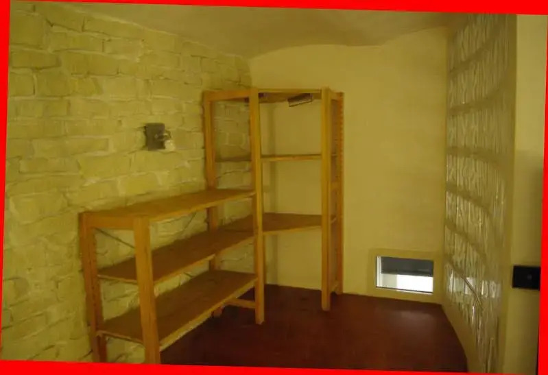 Aabacus Roman Pyramid House
