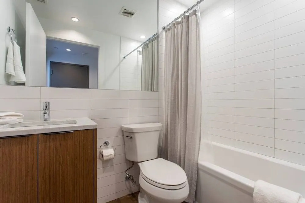 Inventors' Loft Stay in the Heart of All