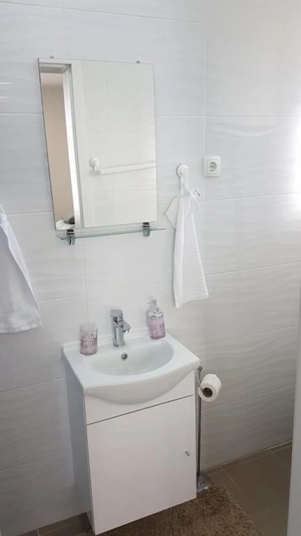 Marko Airport Rooms