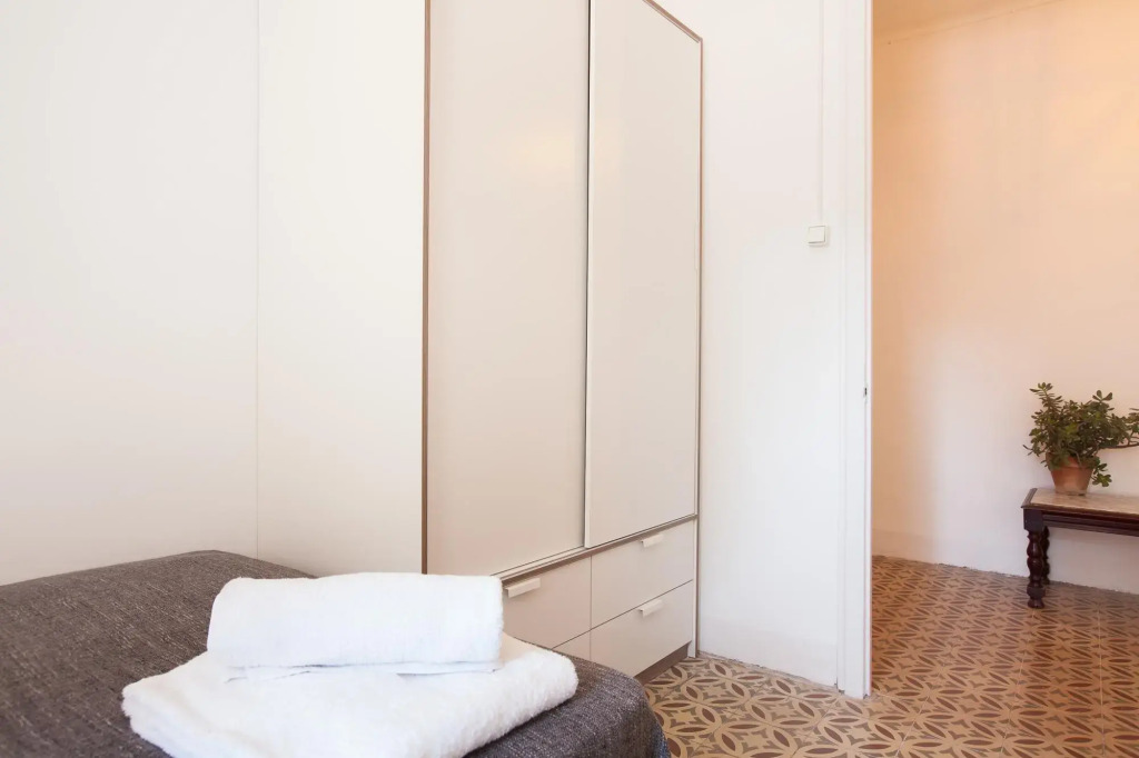 Consell Cent Apartments