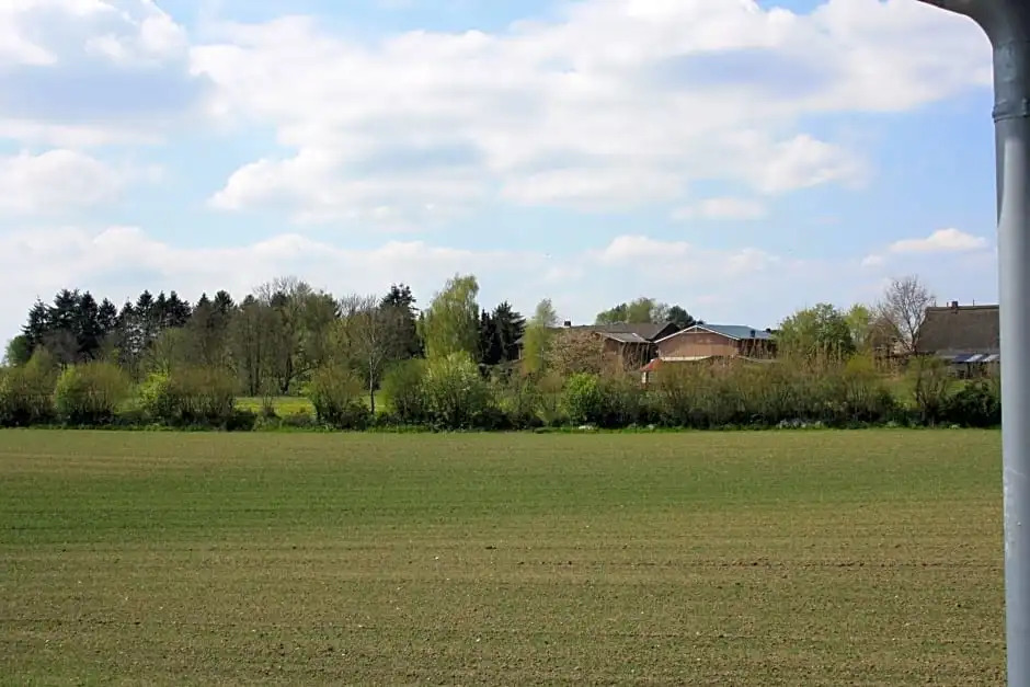 Zum alten Bahnhof