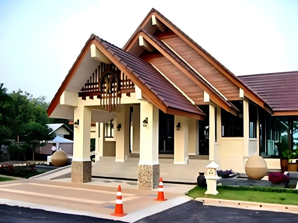 Pangrujee Resort