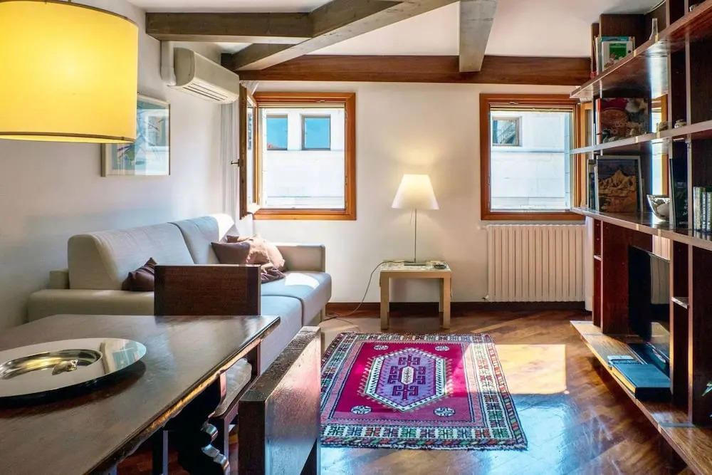 San Severo Bright Stylish Apartments Canal View