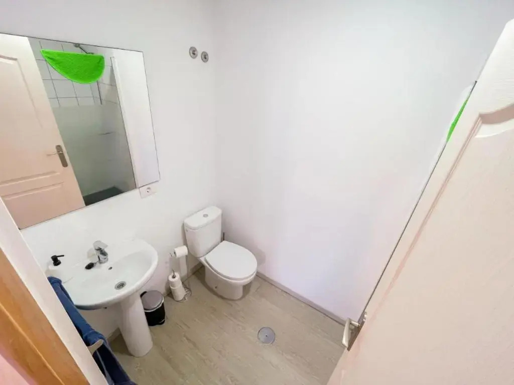 Puerto Nest Hostel