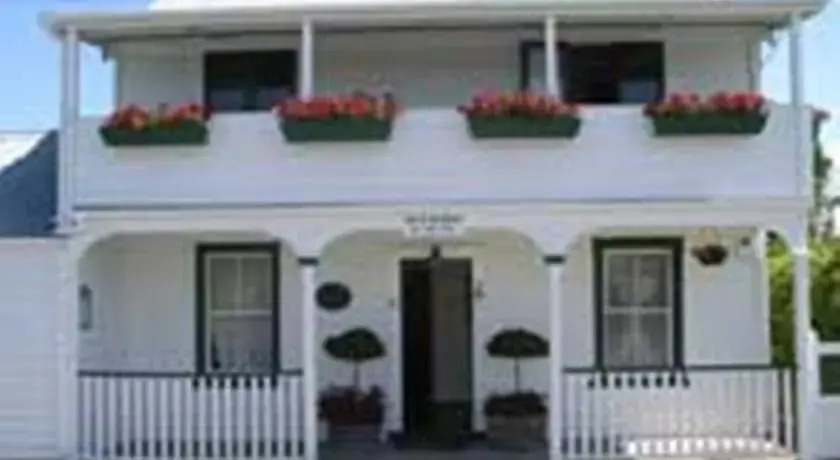 The Martinborough Connection