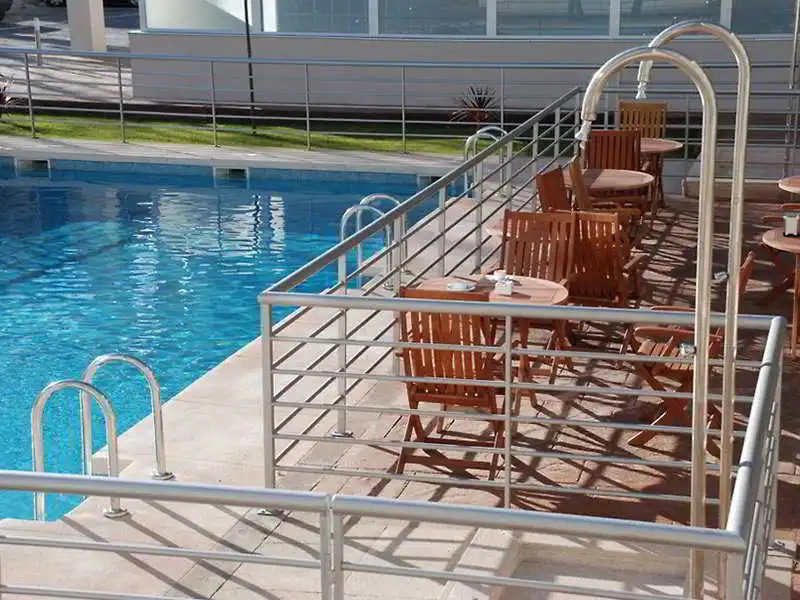 Aparthotel Madrid Albufera