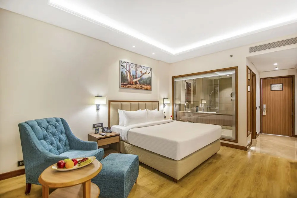 Golden Tulip Jalandhar
