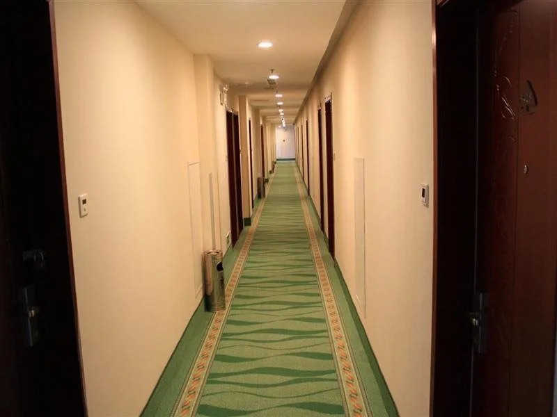 GreenTree Inn Taicang Baolong Square Hotel