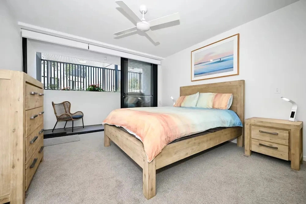 Spacious Family Stay Near Coolum Beach