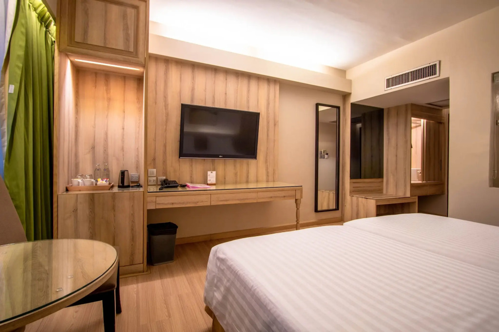 The Residence Rajtaevee Hotel