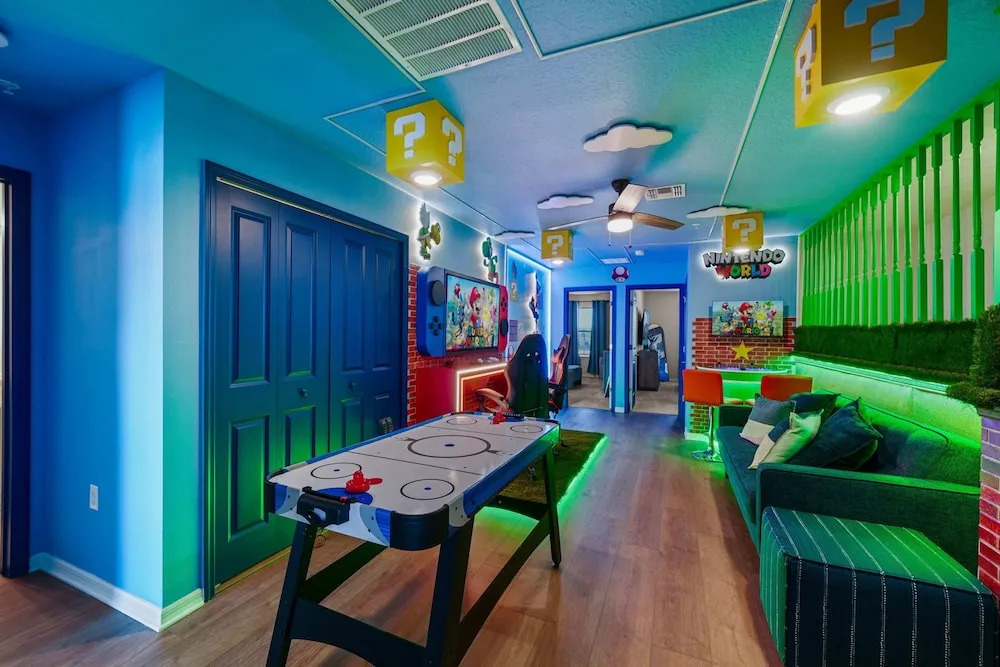 Modern 5BR Nintendo Loft Private Pool 16144