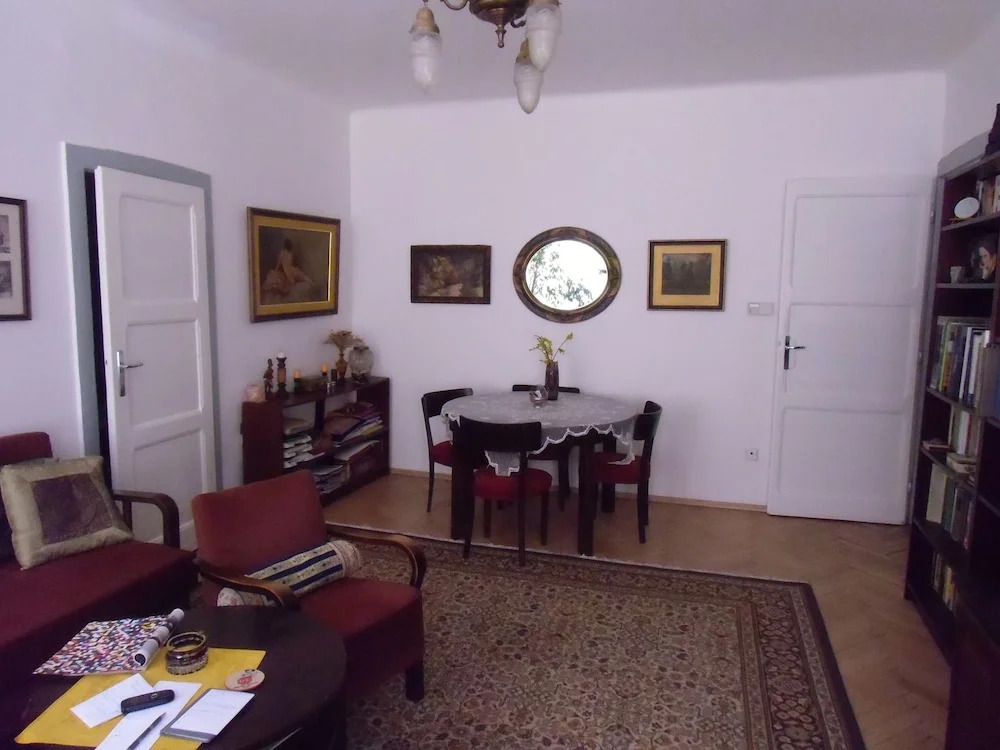 A Local Experience in Prague