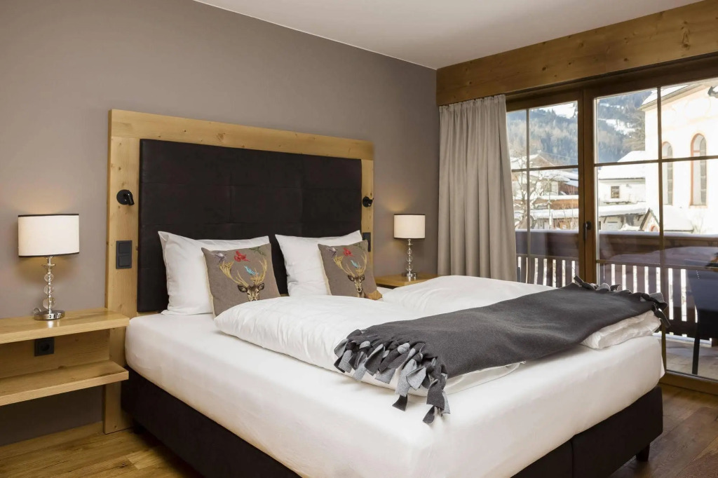 PUR Suites & Chalets