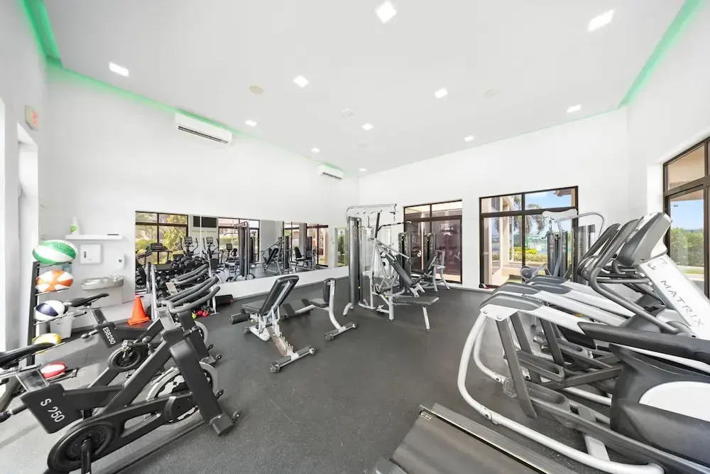 Beautiful Gold Coast Gem Pools Tennis Gym
