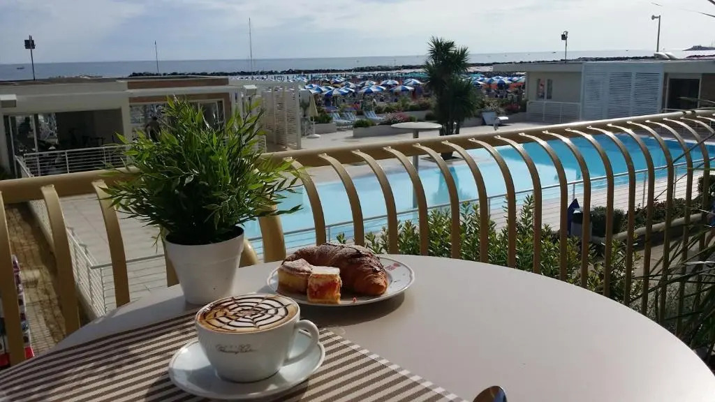 Hotel Beaurivage