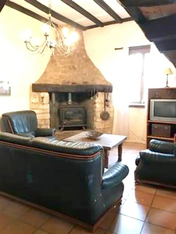 House With 4 Bedrooms in Issac, With Shared Pool and Furnished Garden