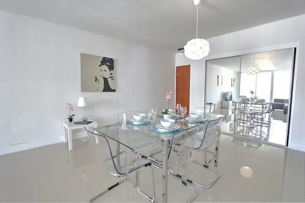 Tides - Private Condo