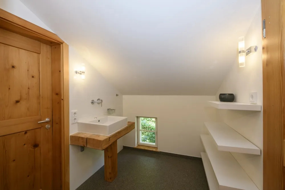 Vintage Mountain House With Sauna