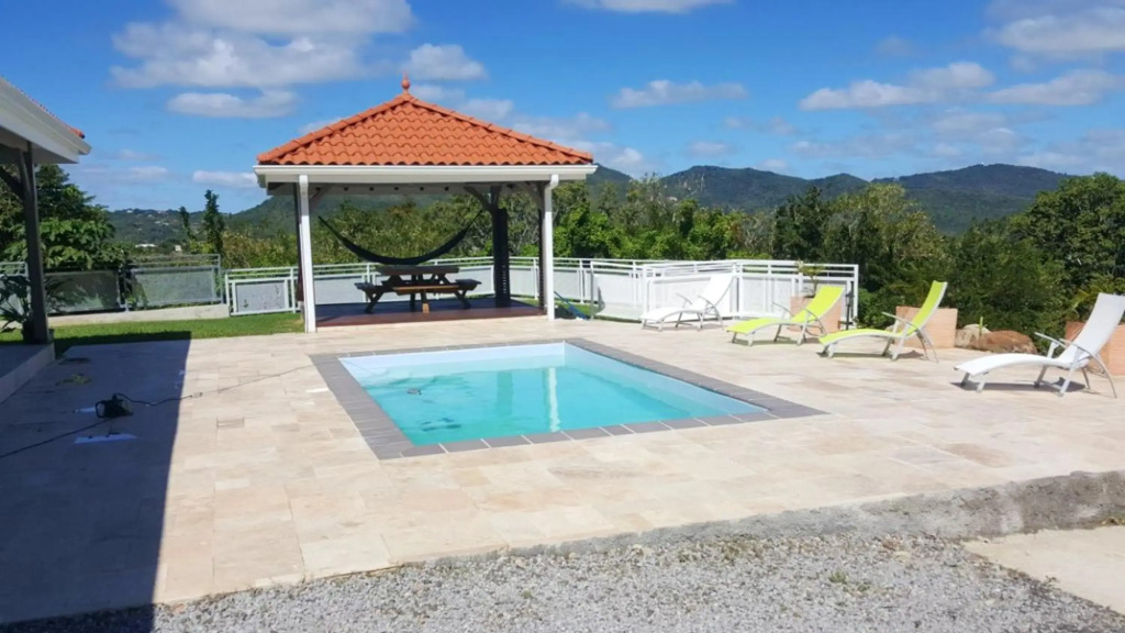 Villa élégante avec piscine privée au Diamant et vue sur la mer
