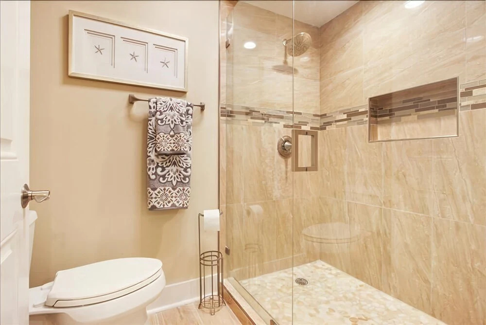 410 Captain's Walk - 2 Br villa by RedAwning