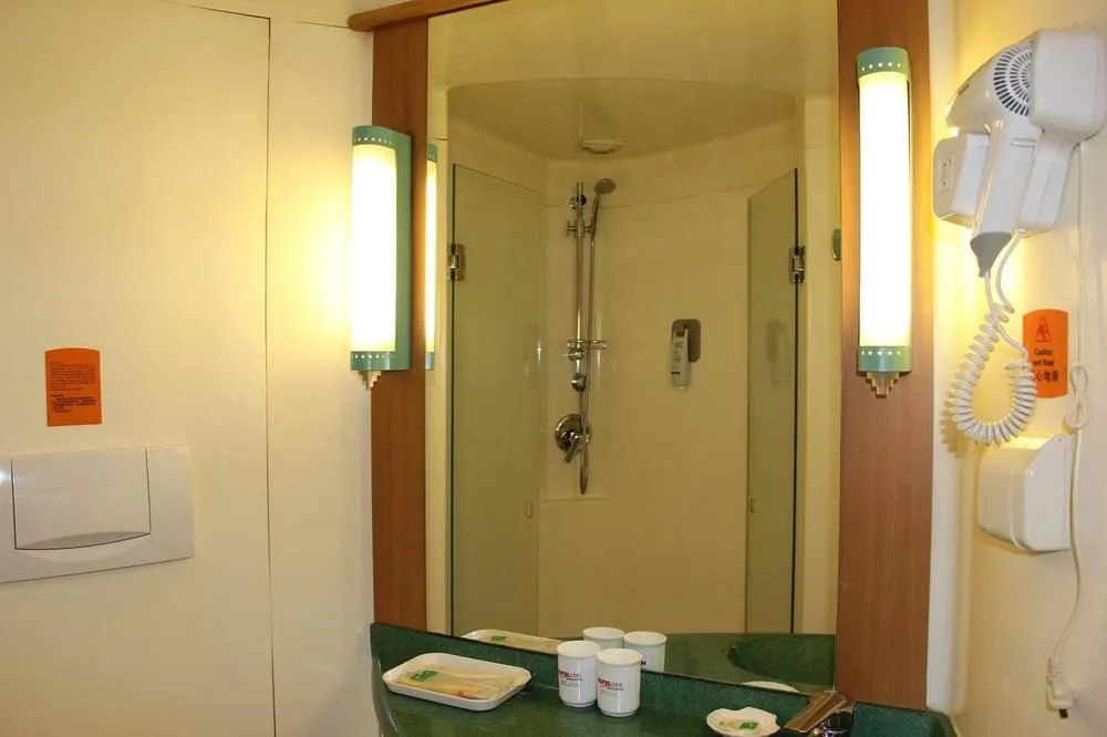 Motel 168 Qingdao Changjiang Middle Road