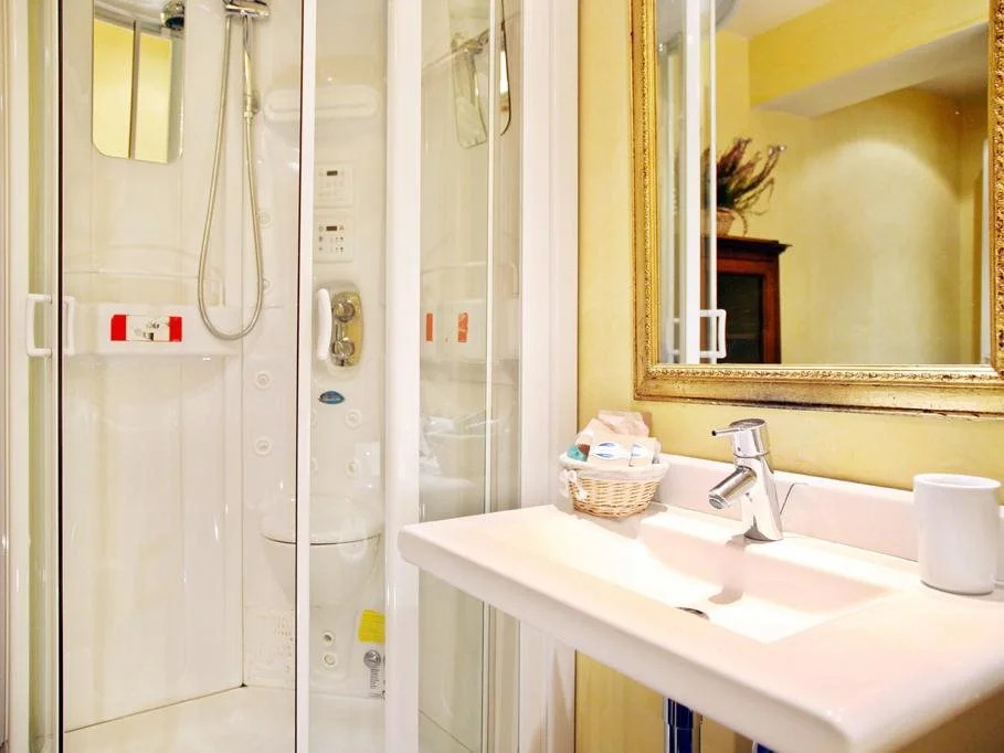 Tornabuoni La Petite Suite