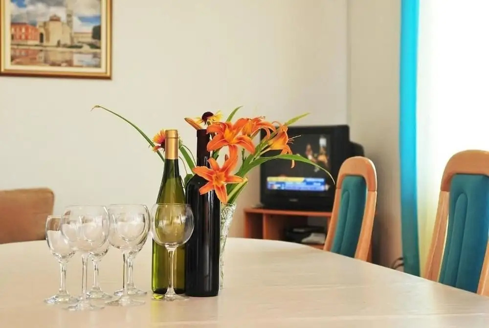 Ljilja - 10m From the sea With Parking - A4